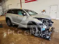 2017 Toyota Highlander фото