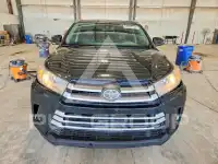 2017 Toyota Highlander фото