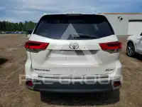 2017 Toyota Highlander фото