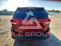 2017 Toyota Highlander фото