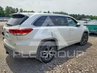 2017 Toyota Highlander фото
