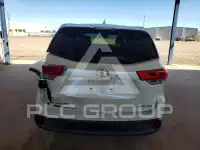 2017 Toyota Highlander фото