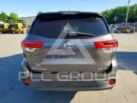 2017 Toyota Highlander фото