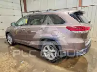2017 Toyota Highlander фото