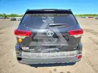 2017 Toyota Highlander фото