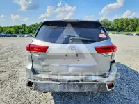 2017 Toyota Highlander фото