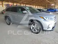 2017 Toyota Highlander фото