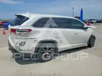 2017 Toyota Highlander фото