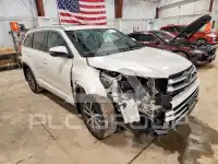 2017 Toyota Highlander фото