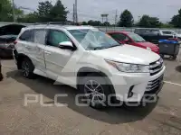 2017 Toyota Highlander фото