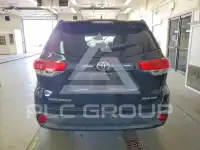2017 Toyota Highlander photo
