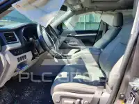 2017 Toyota Highlander фото