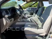 2017 Toyota Highlander photo