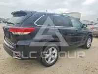2017 Toyota Highlander photo