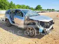 2017 Toyota Highlander photo