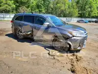 2017 Toyota Highlander фото