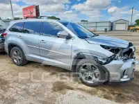 2017 Toyota Highlander фото