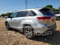 2017 Toyota Highlander photo