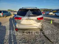 2017 Toyota Highlander photo