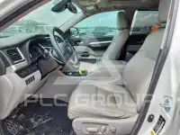 2017 Toyota Highlander фото