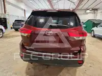 2017 Toyota Highlander фото