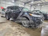 2017 Toyota Highlander фото