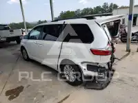 2017 Toyota SIENNA фото