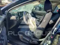 2017 Toyota YARIS фото