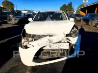 2017 Toyota YARIS фото