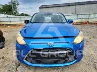 2017 Toyota YARIS фото
