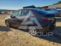2017 Toyota YARIS фото