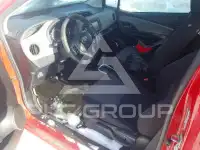 2017 Toyota YARIS фото