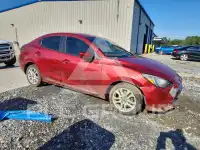 2017 Toyota YARIS фото