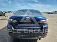 2017 Toyota YARIS фото
