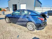 2017 Toyota YARIS фото
