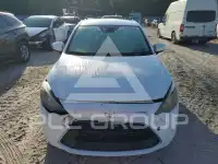2017 Toyota YARIS photo