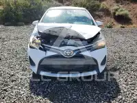 2017 Toyota YARIS фото