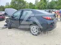 2017 Toyota YARIS фото