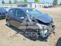 2017 Toyota YARIS фото