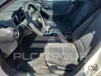 2017 Toyota YARIS фото