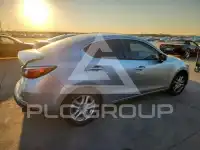 2017 Toyota YARIS фото
