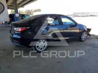 2017 Toyota YARIS фото