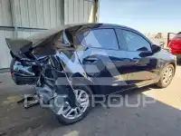 2017 Toyota YARIS фото