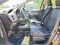 2017 Toyota YARIS фото