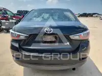 2017 Toyota YARIS фото