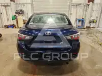 2017 Toyota YARIS фото