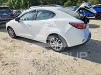 2017 Toyota YARIS фото