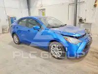 2017 Toyota YARIS фото