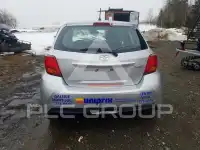 2017 Toyota YARIS фото
