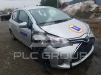 2017 Toyota YARIS фото